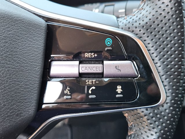 Certified 2023 Nissan Ariya FWD image 24