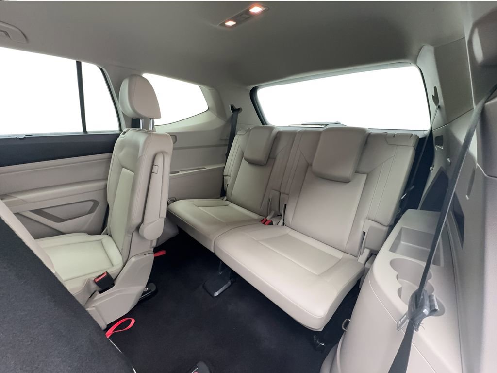 Used 2018 Volkswagen Atlas SE image 24