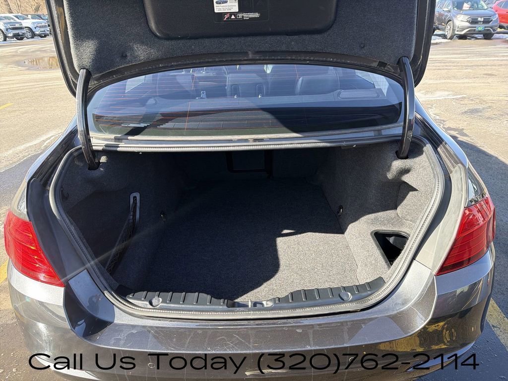 Used 2016 BMW 528i xDrive Sedan image 21