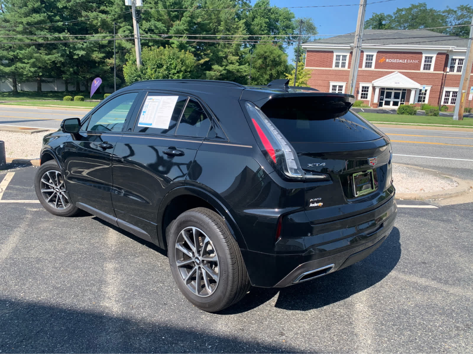 Used 2024 Cadillac XT4 Sport w/ Active Safety Package AWD/4WD image 4