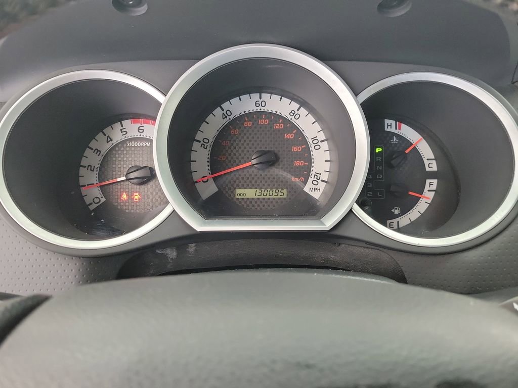 Used 2013 Toyota Tacoma PreRunner w/ SR5 Pkg image 23