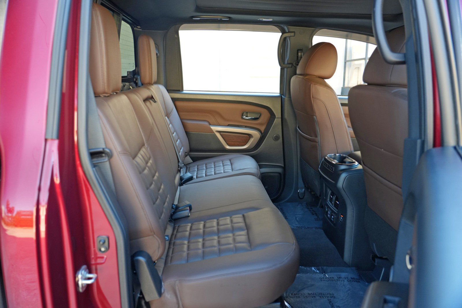 Used 2023 Nissan Titan Platinum Reserve w/ Moonroof Package AWD/4WD image 44