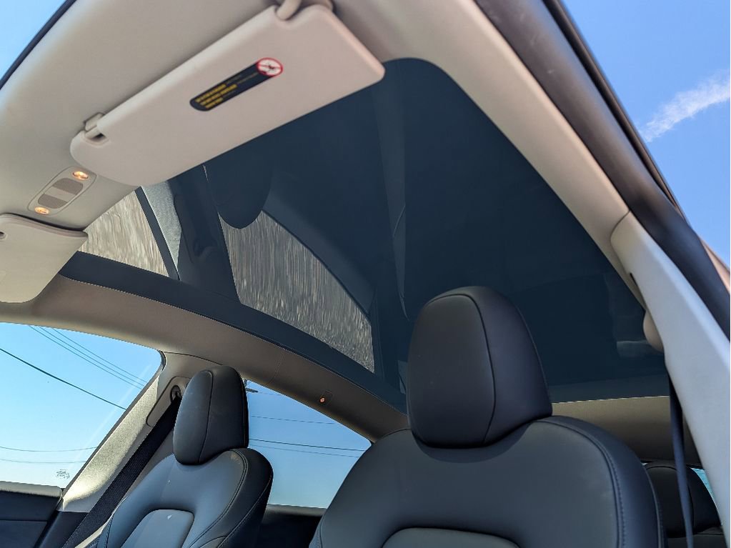 Used 2024 Tesla Model Y Long Range image 17