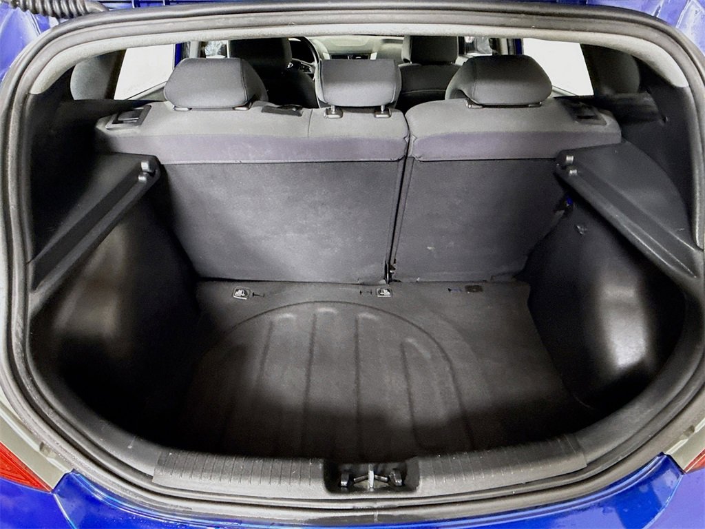 Used 2012 Hyundai Accent SE image 25