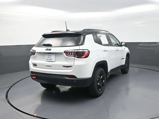 Used 2023 Jeep Compass Trailhawk w/ Trailhawk Convenience Group AWD/4WD image 9