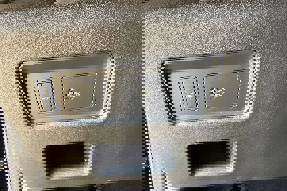 Used 2019 Land Rover Discovery HSE image 53