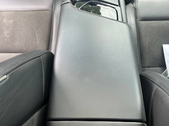 Used 2019 Cadillac CTS V w/ Luxury Package RWD image 40