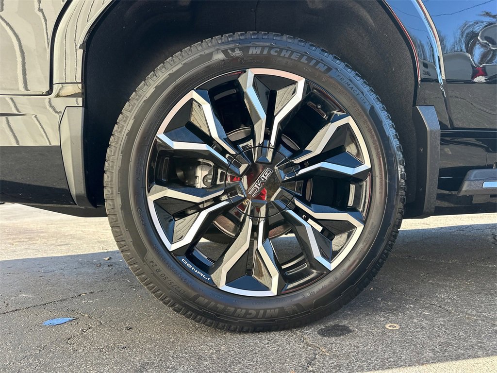 New 2025 GMC Sierra EV Denali image 18