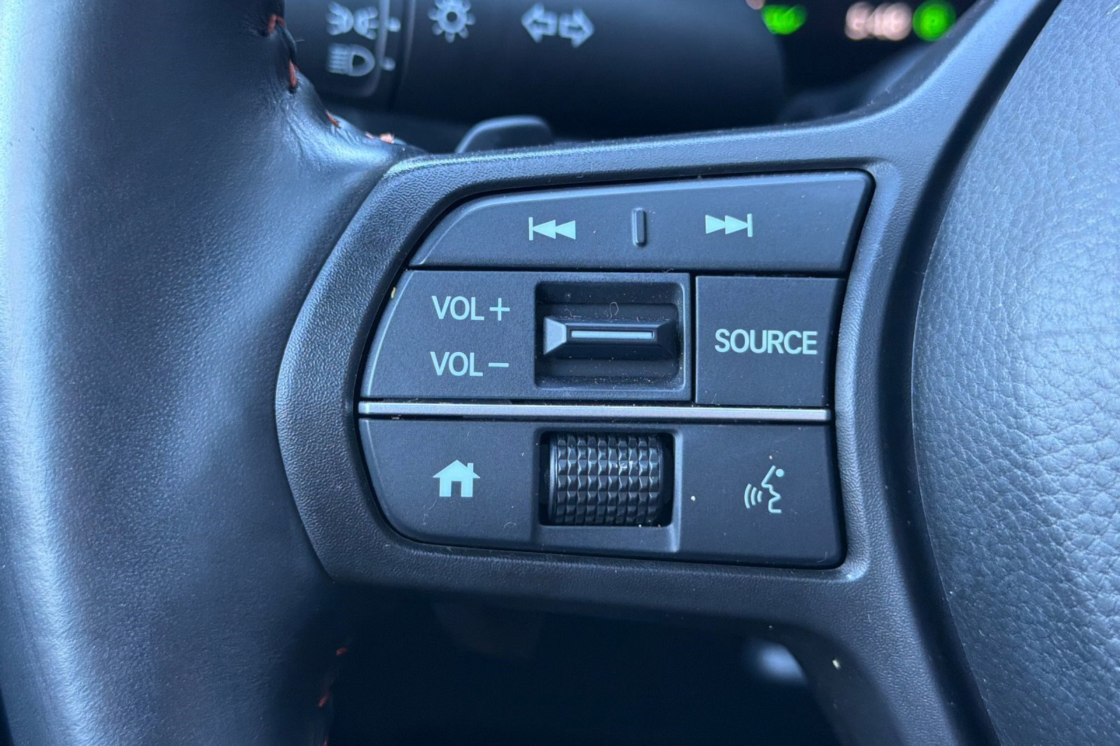 Used 2024 Honda CR-V Sport image 30