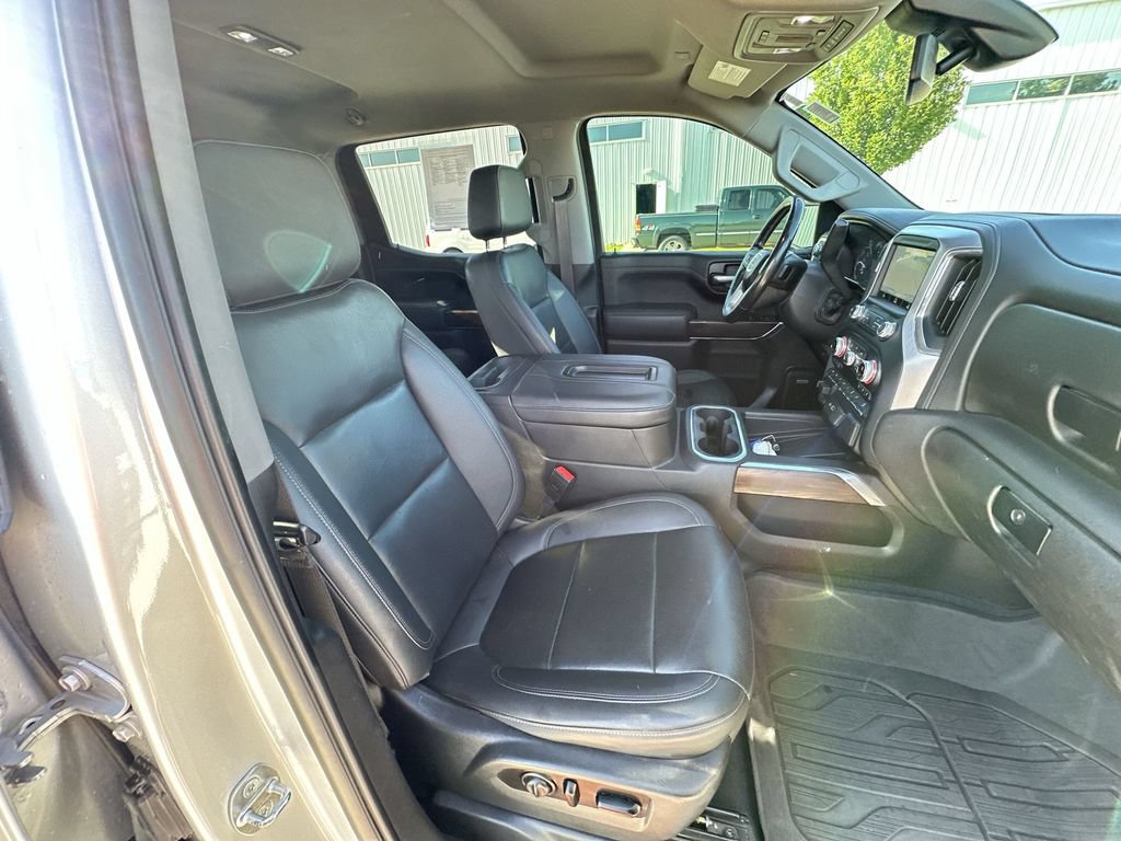 Used 2021 GMC Sierra 1500 SLT w/ SLT Premium Plus Package AWD/4WD image 28