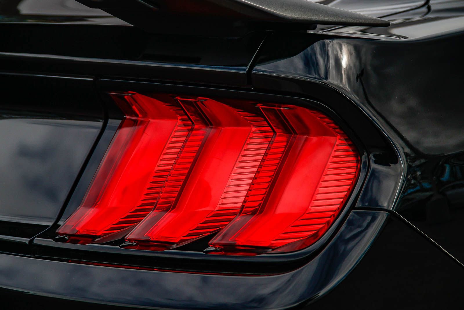 Used 2021 Ford Mustang Mach 1 w/ Mach 1 Handling Package RWD image 8