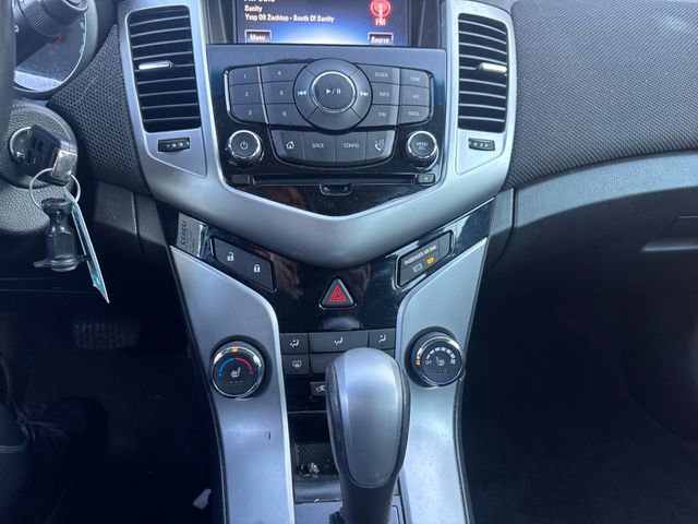 Used 2014 Chevrolet Cruze LT image 20