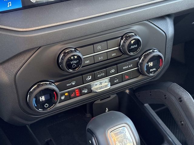 New 2025 Ford Bronco Badlands image 27