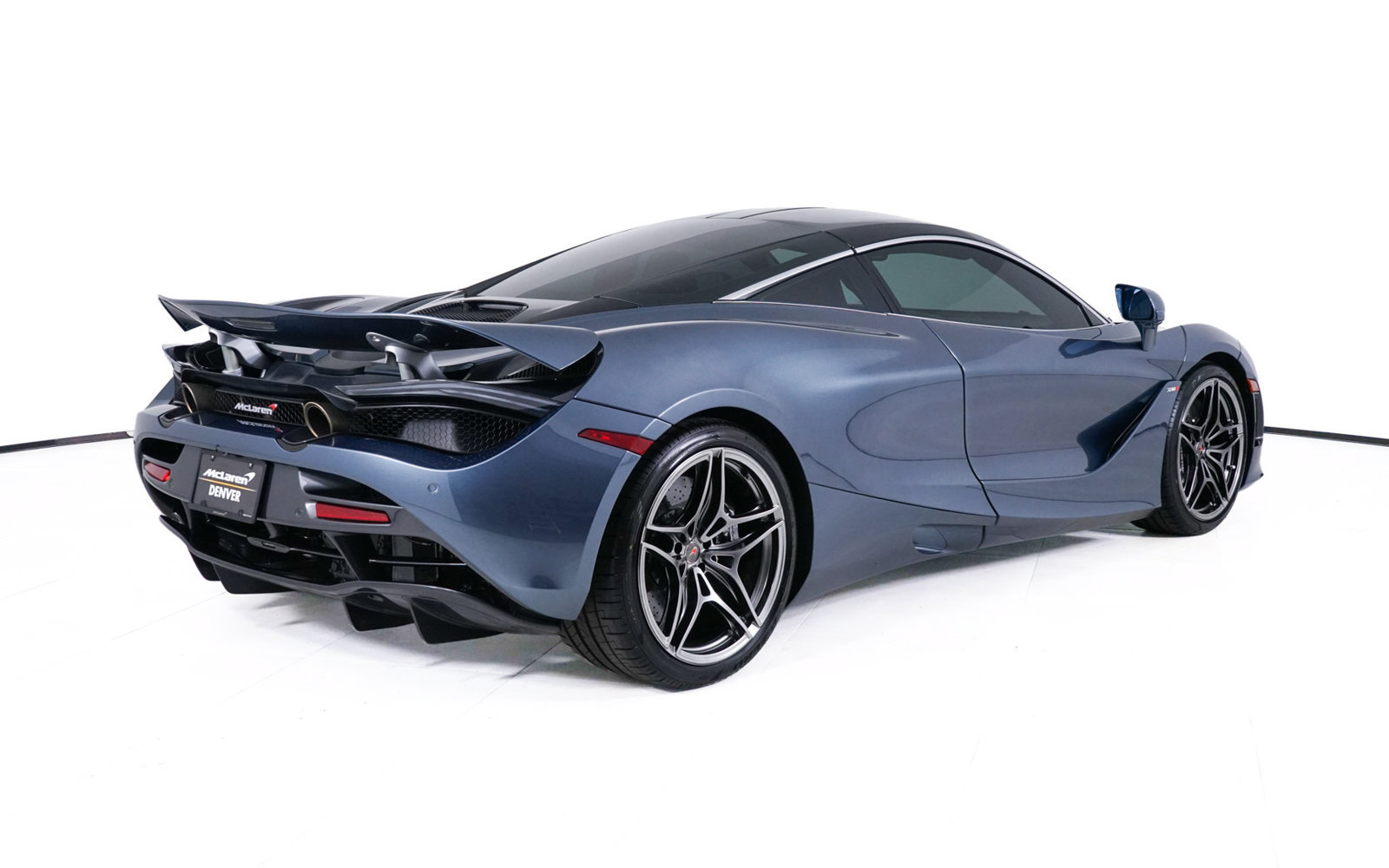 Used 2018 McLaren 720S Luxury RWD image 7