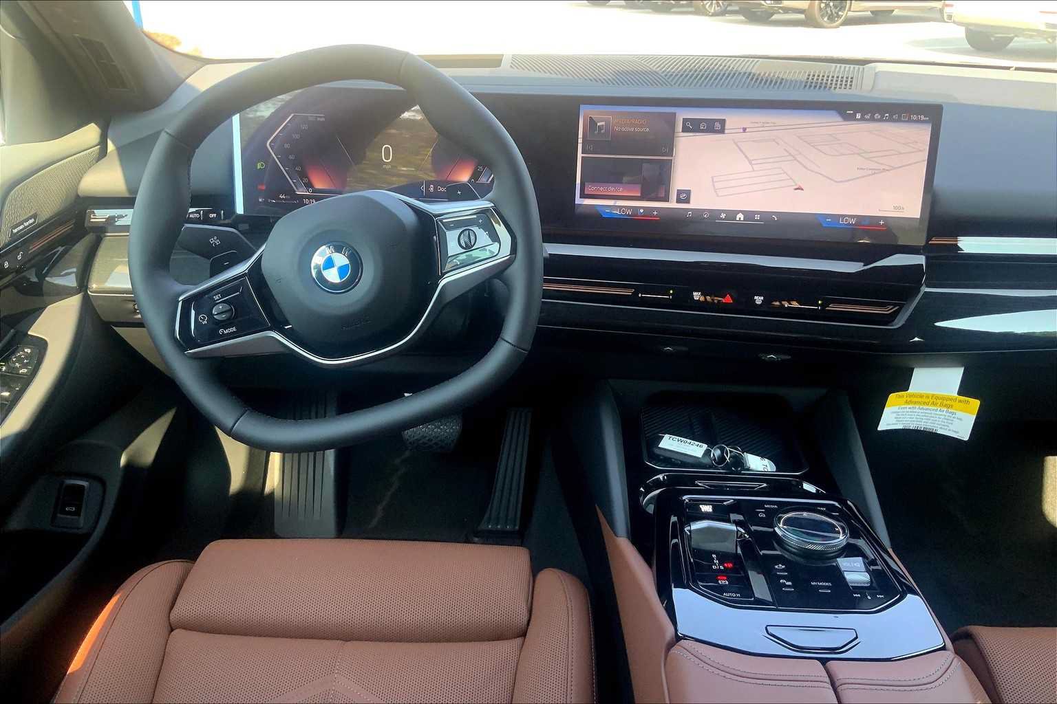 Used 2026 BMW 530i w/ Premium Package RWD image 5