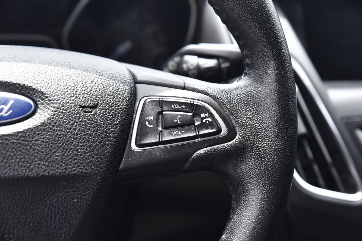 Used 2015 Ford Focus Titanium w/ Titanium Cold Weather Package image 22