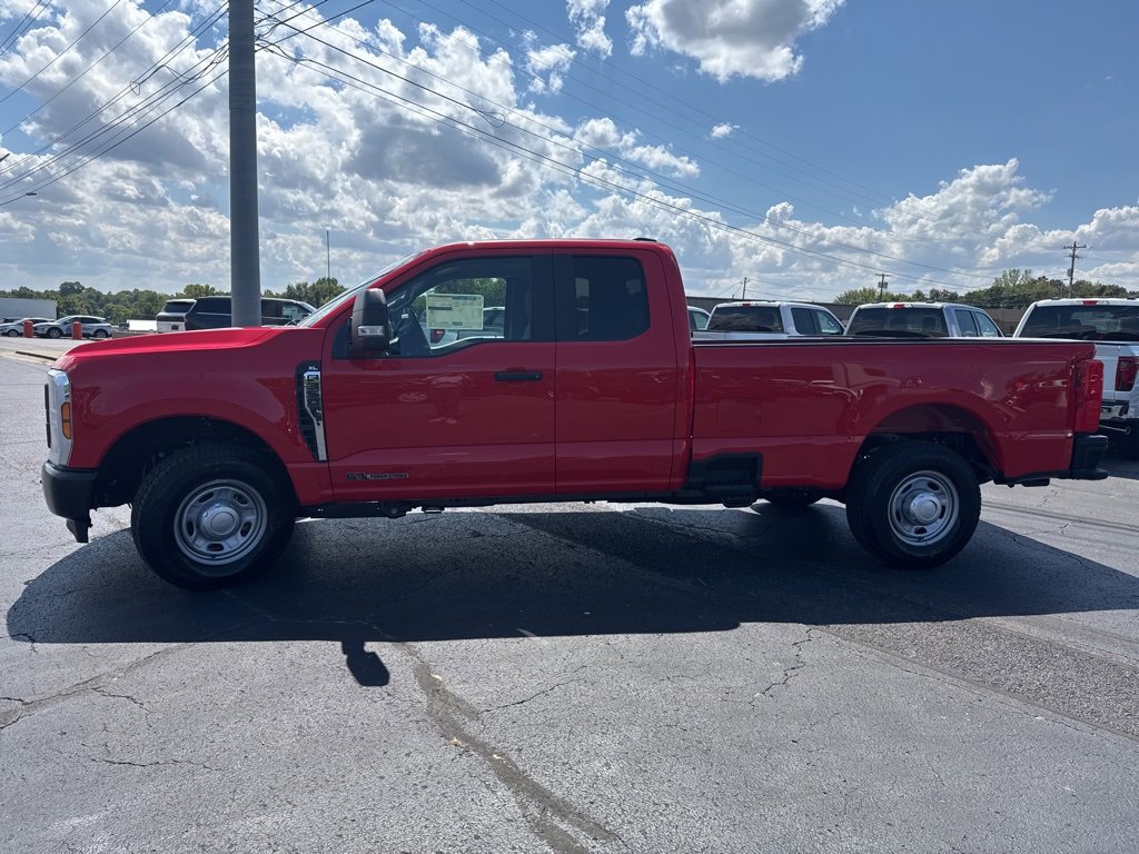 New 2026 Ford F350 2WD SuperCab Super Duty image 4