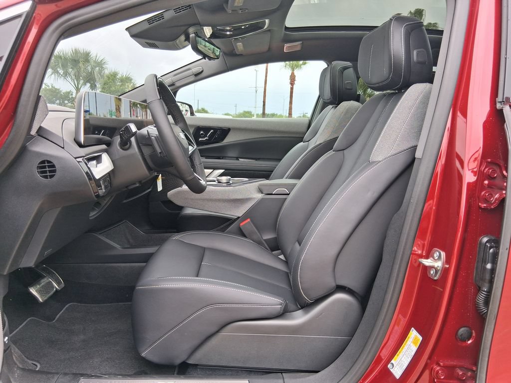 New 2026 Cadillac Optiq Luxury 1 RWD image 21