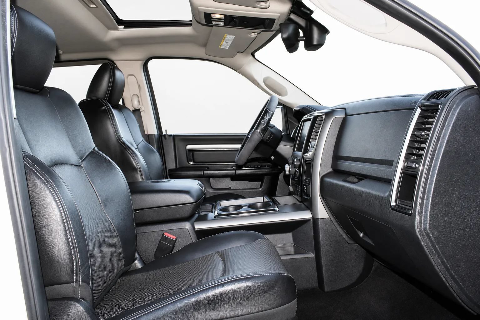 Used 2014 RAM 1500 Sport w/ Sport Premium Group AWD/4WD image 18