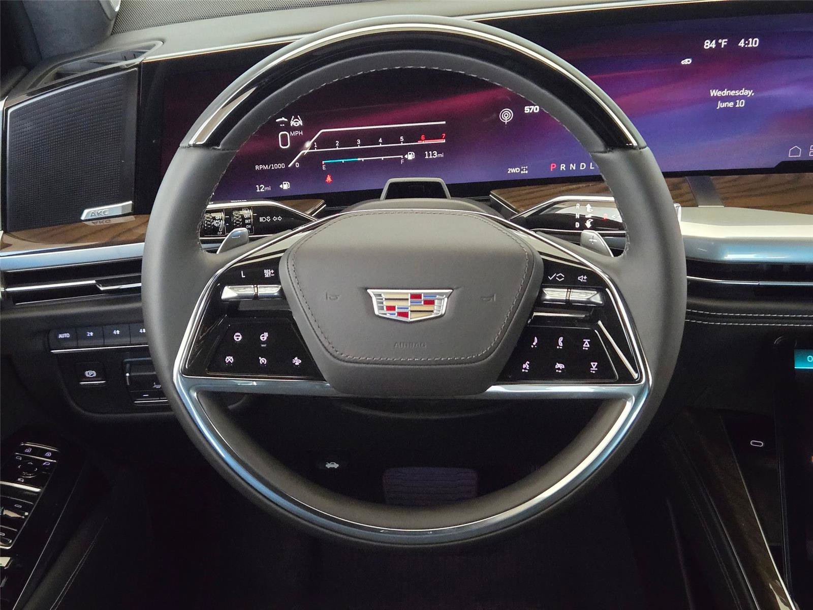New 2026 Cadillac Escalade Platinum Sport w/ LPO, ONYX Package AWD/4WD image 15