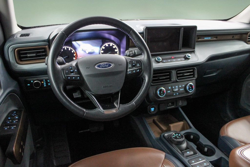 Used 2022 Ford Maverick Lariat FWD image 17