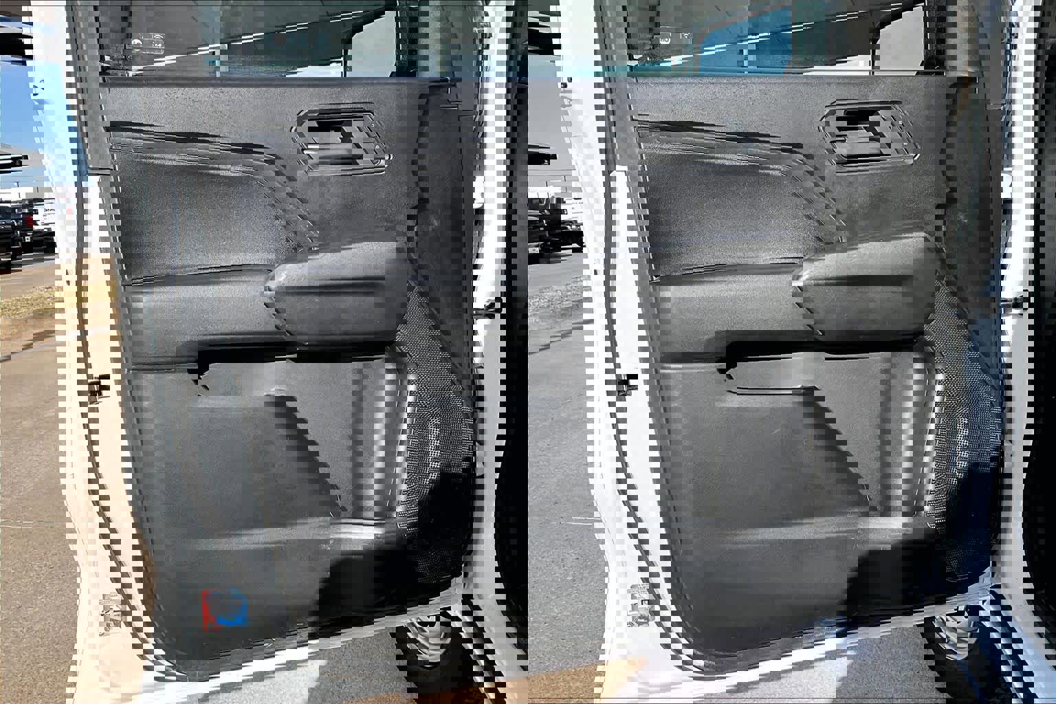 Used 2023 Chevrolet Colorado W/T image 17