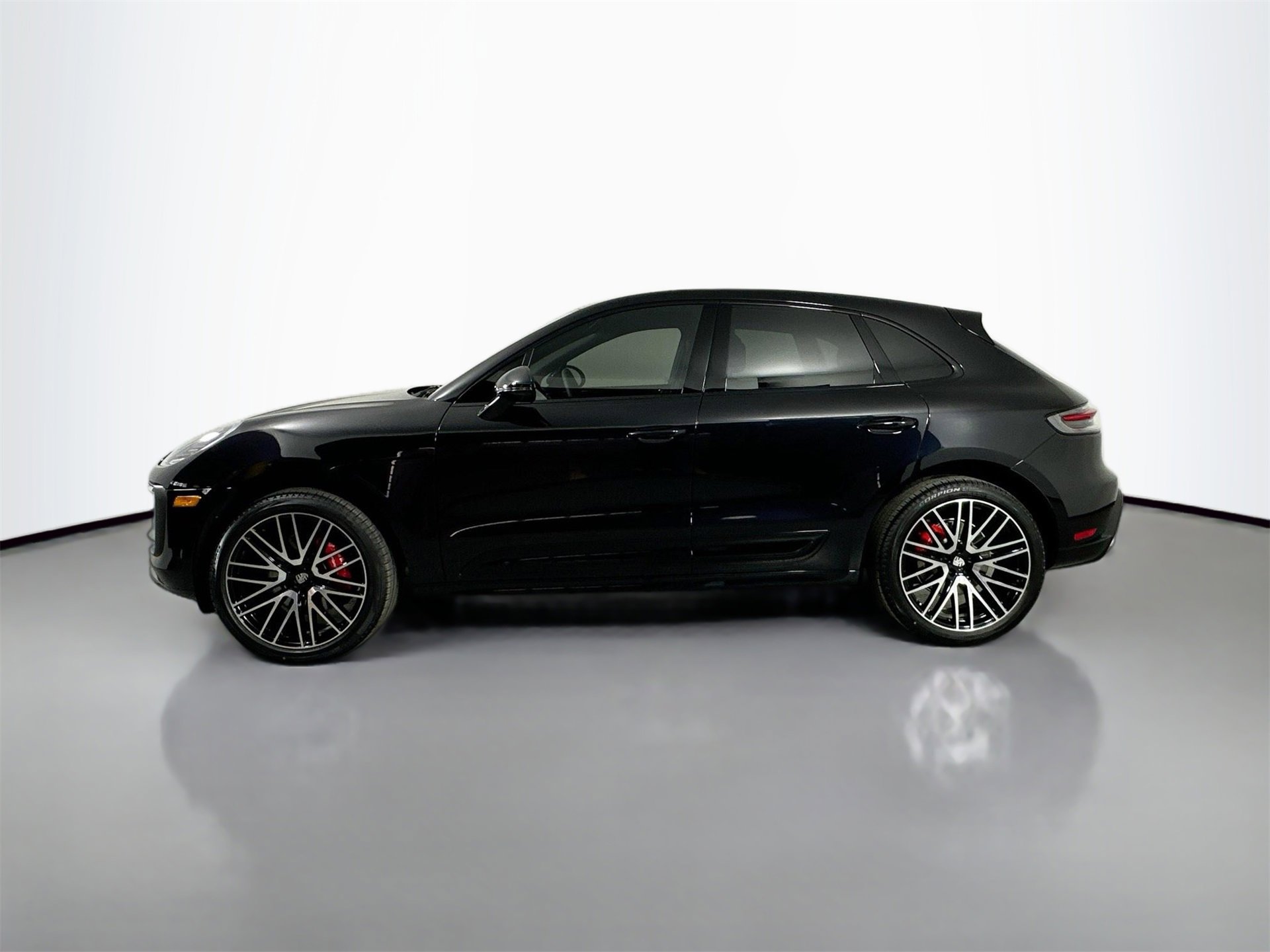 New 2026 Porsche Macan S image 2