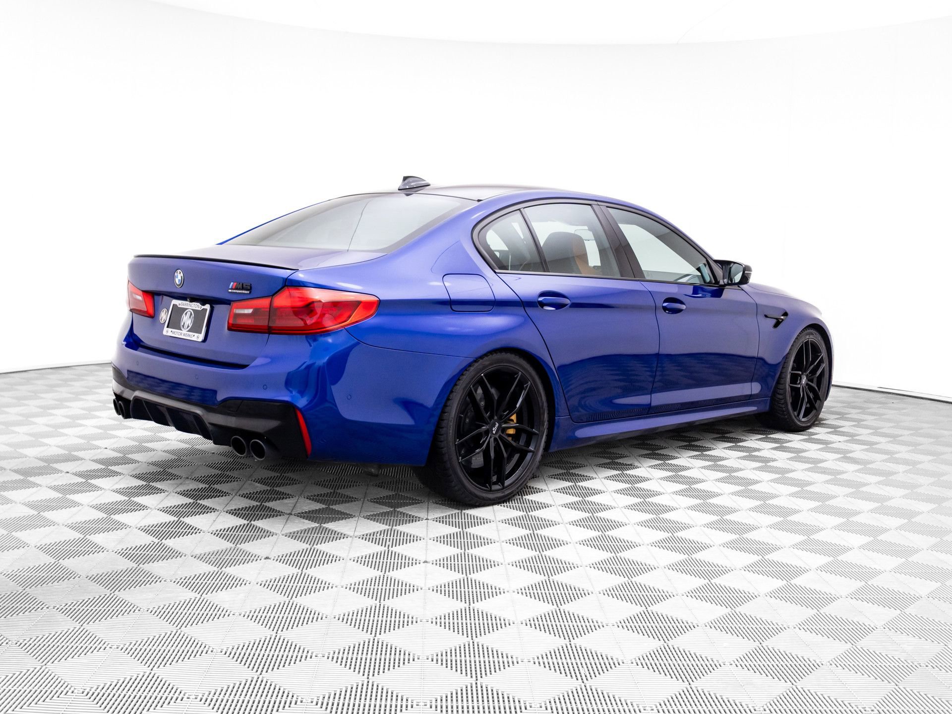 Used 2019 BMW M5 image 4