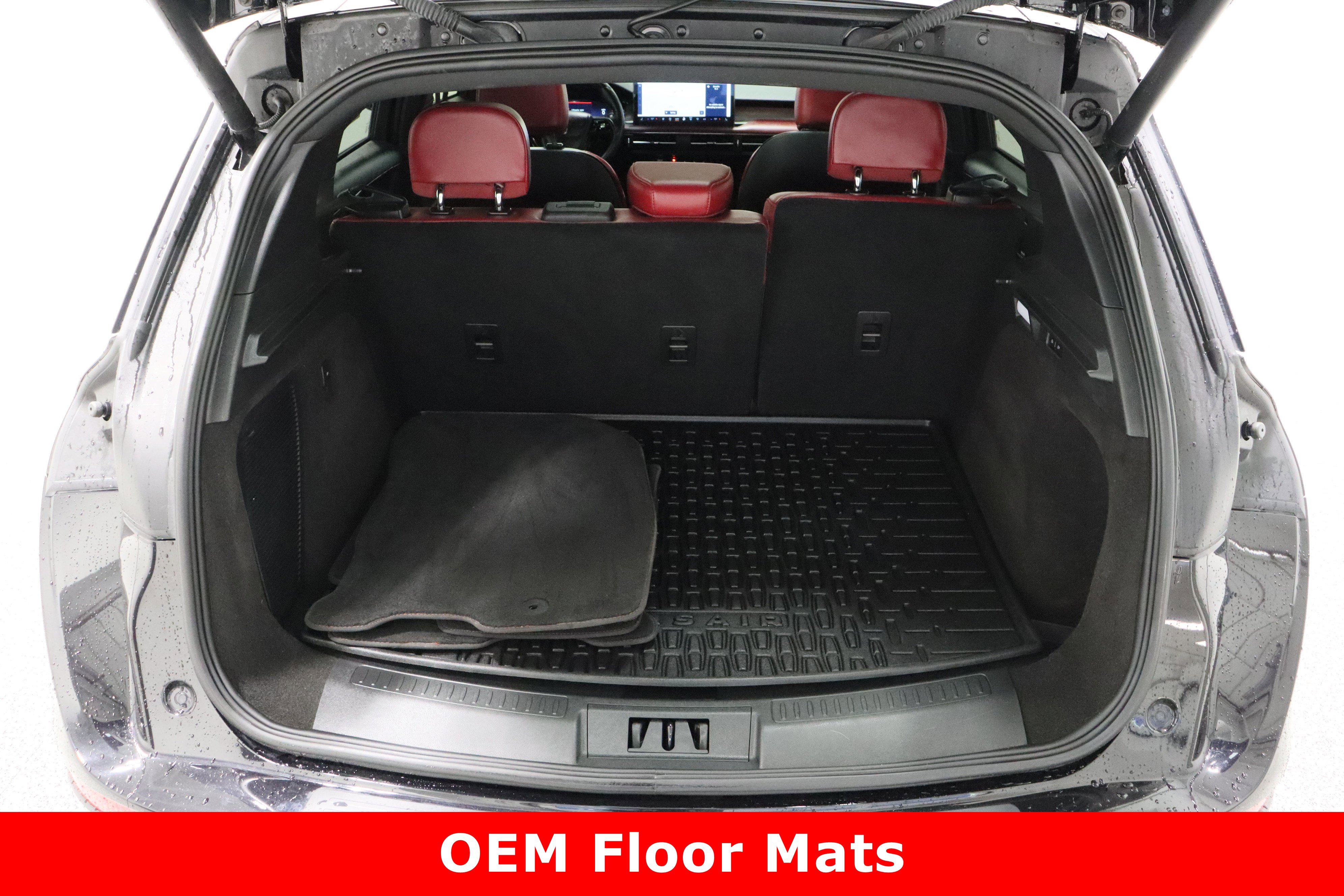 Used 2024 Lincoln Corsair Reserve w/ Equipment Group 201A image 32