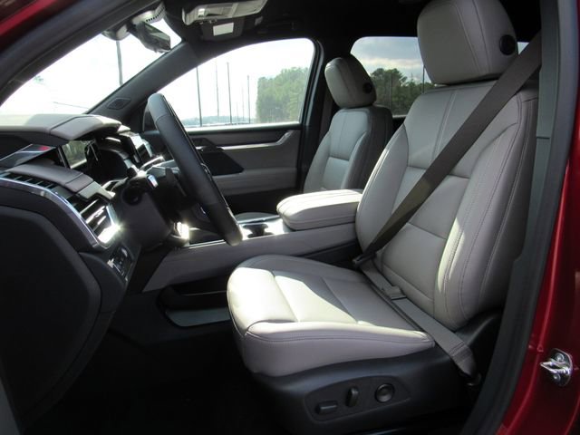 New 2026 GMC Acadia Elevation w/ Super Cruise Package image 13