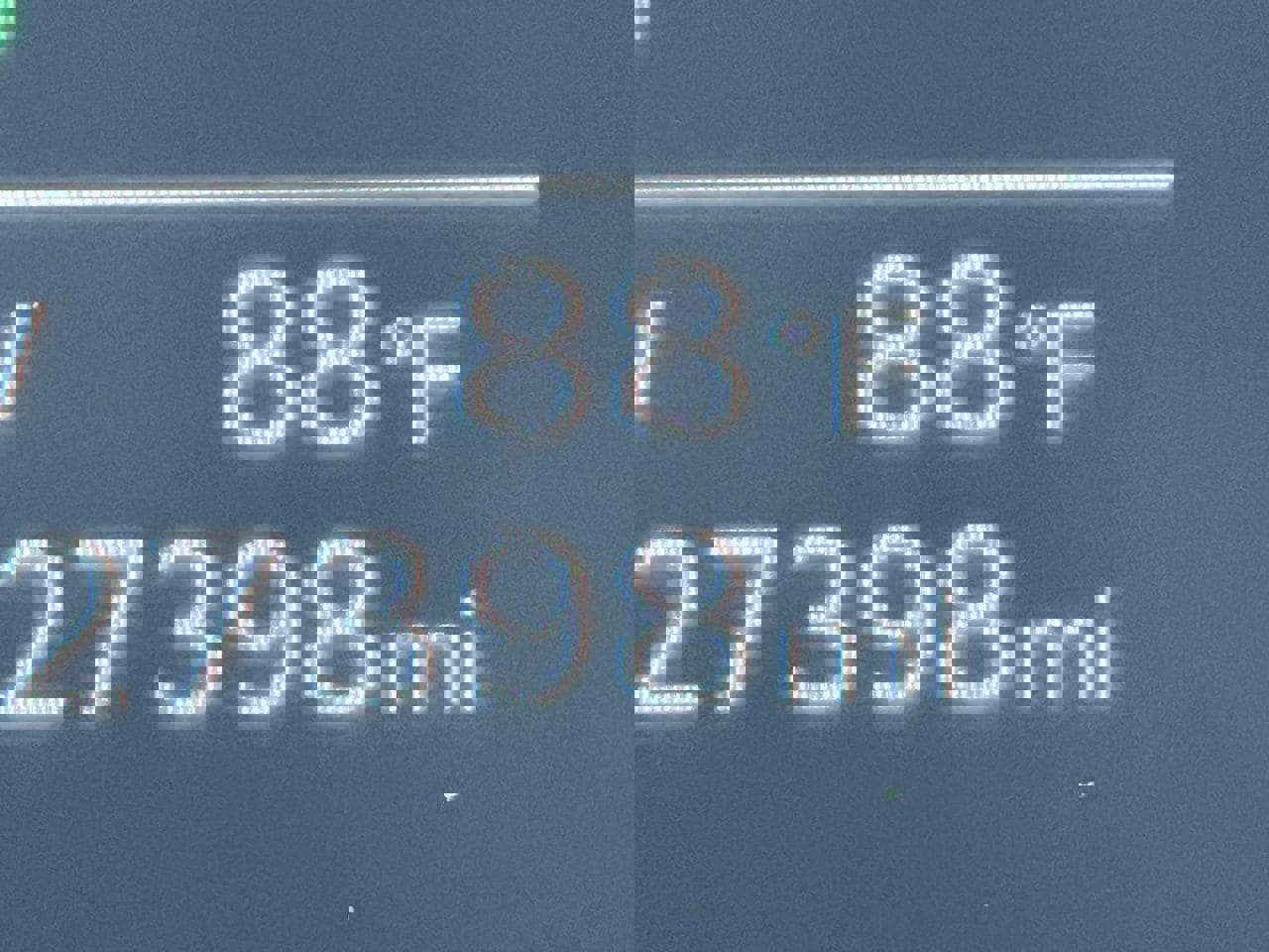 Certified 2025 Kia Sorento EX w/ EX Panoramic Sunroof Package image 12