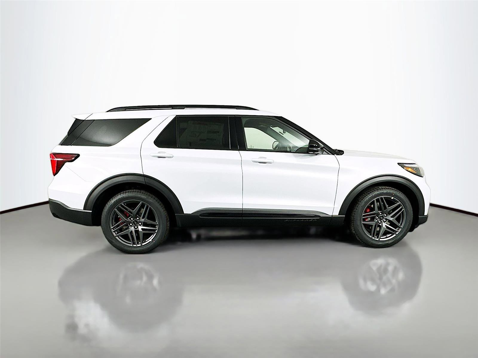 New 2026 Ford Explorer ST w/ Sun And Sound Package image 18