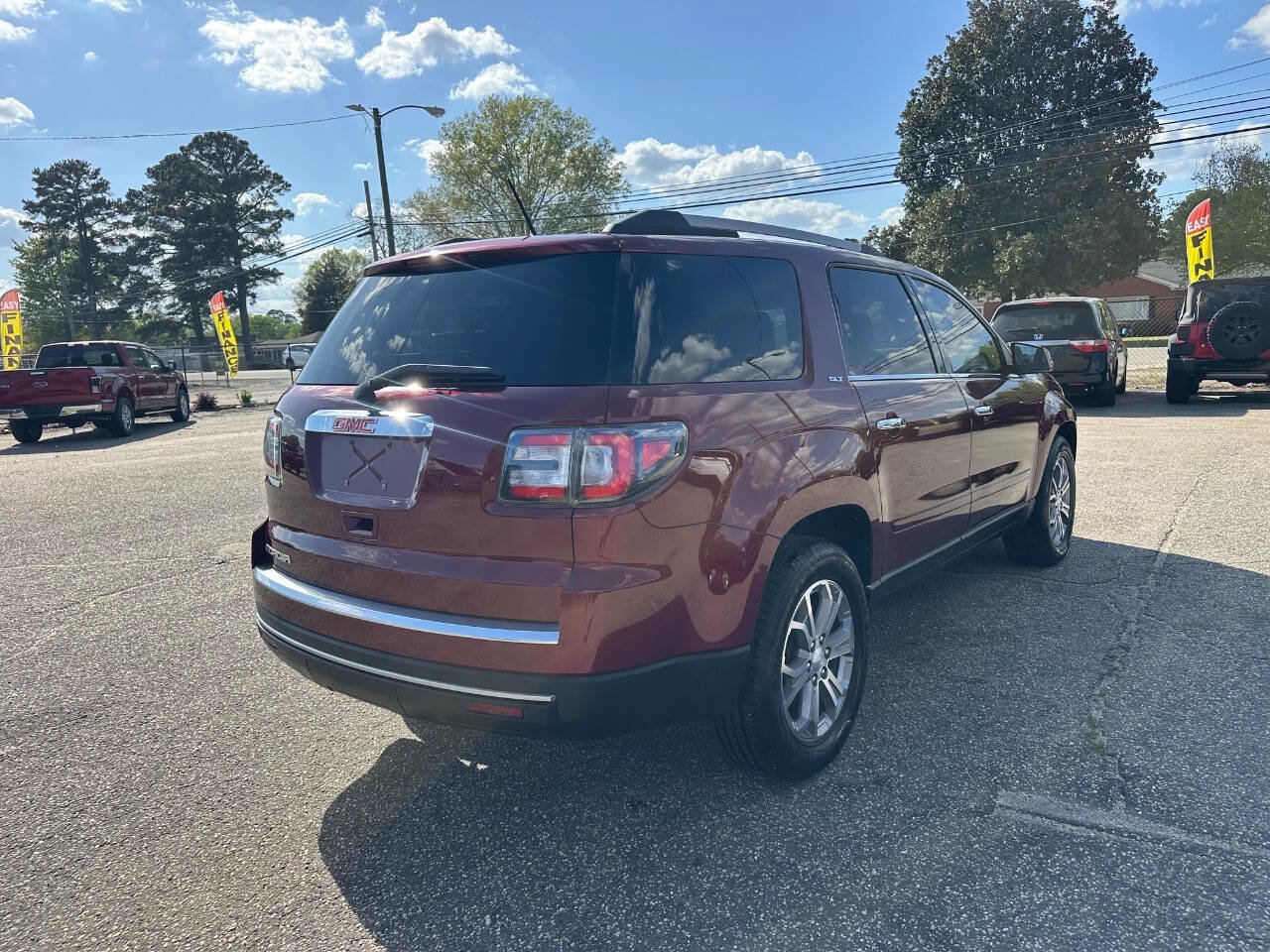 Used 2015 GMC Acadia SLT FWD image 16