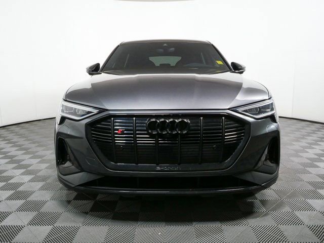 Certified 2023 Audi e-tron S Premium Plus w/ Black Optic Package AWD/4WD image 37