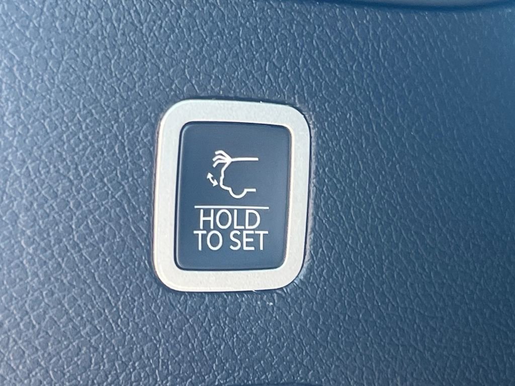 New 2026 Jeep Grand Wagoneer 4WD image 27