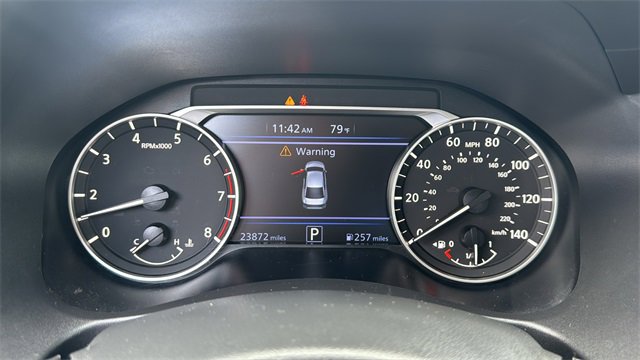 Used 2024 Nissan Altima 2.5 SV image 14