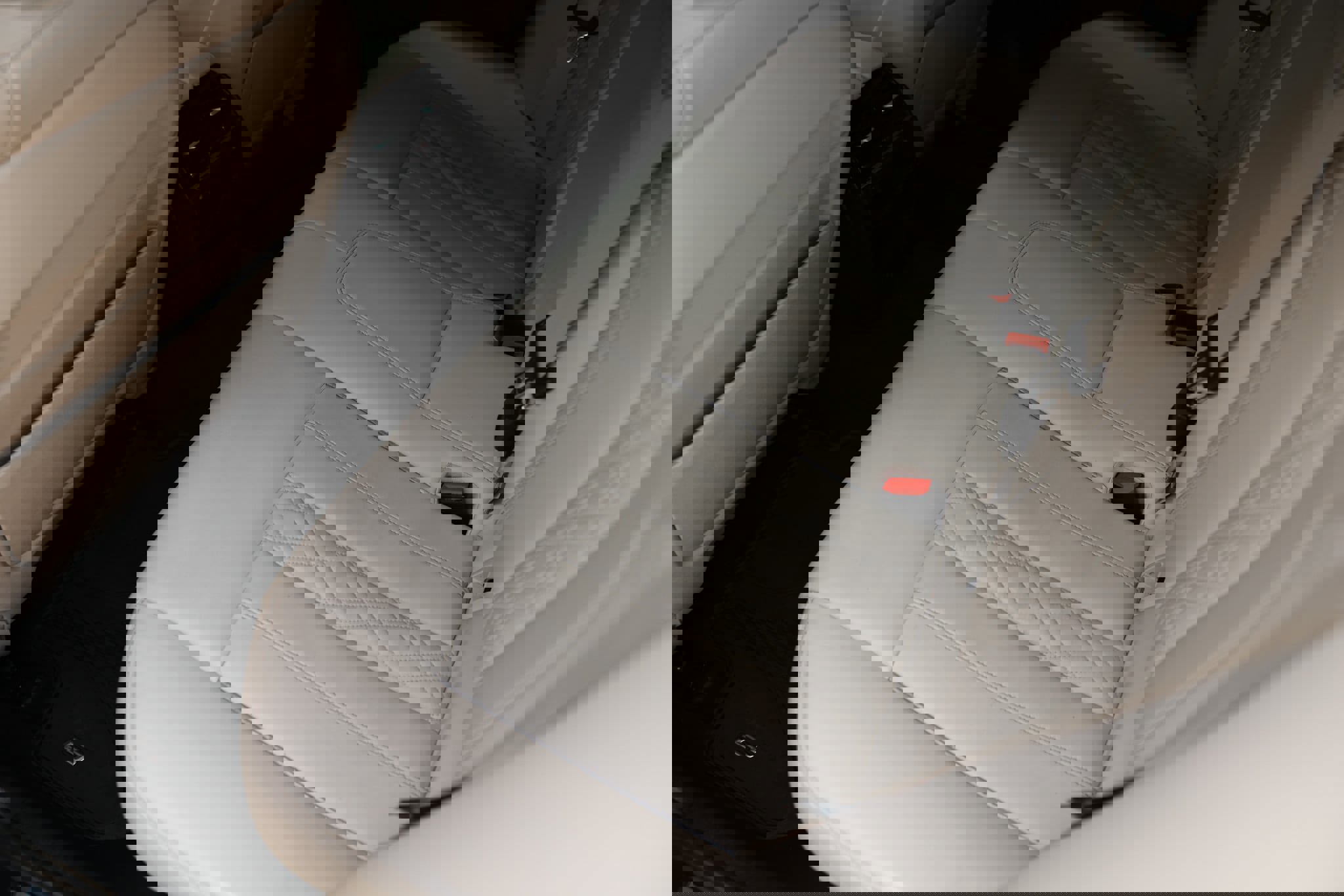 Used 2018 BMW M550i xDrive image 14