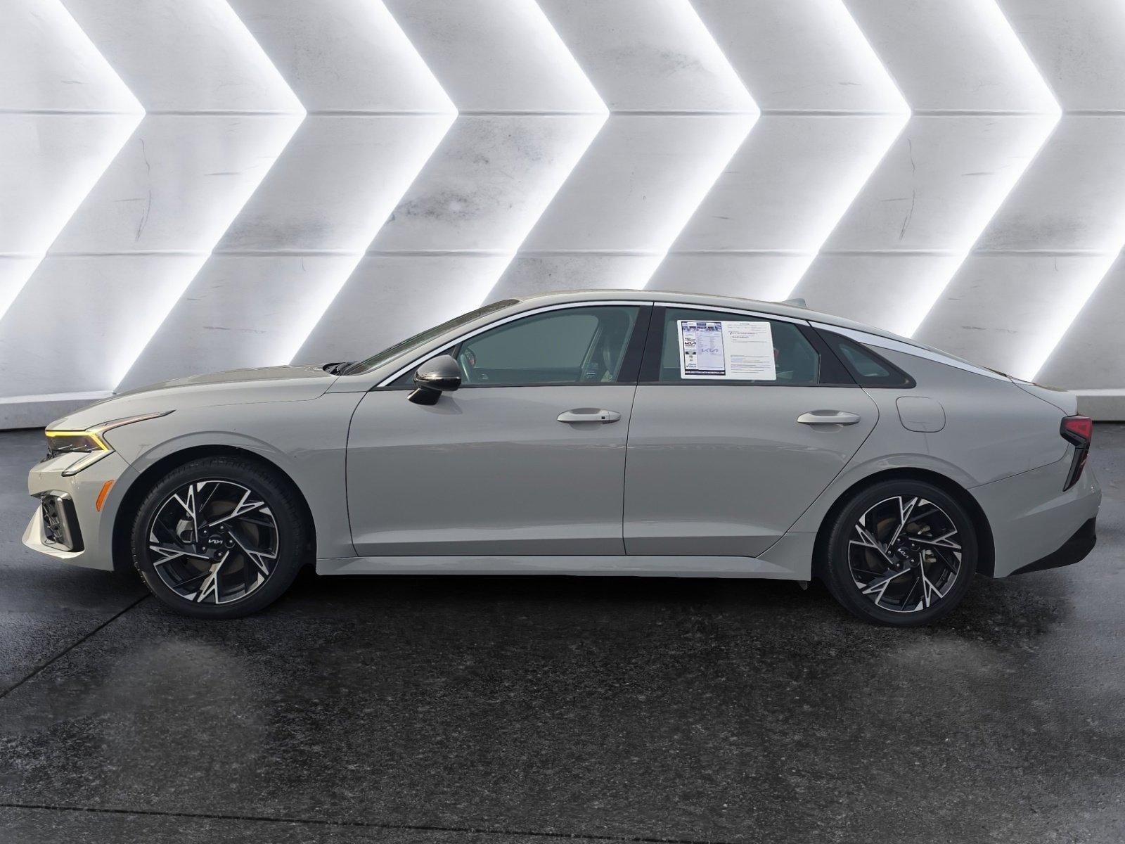 Used 2025 Kia K5 GT-Line image 2