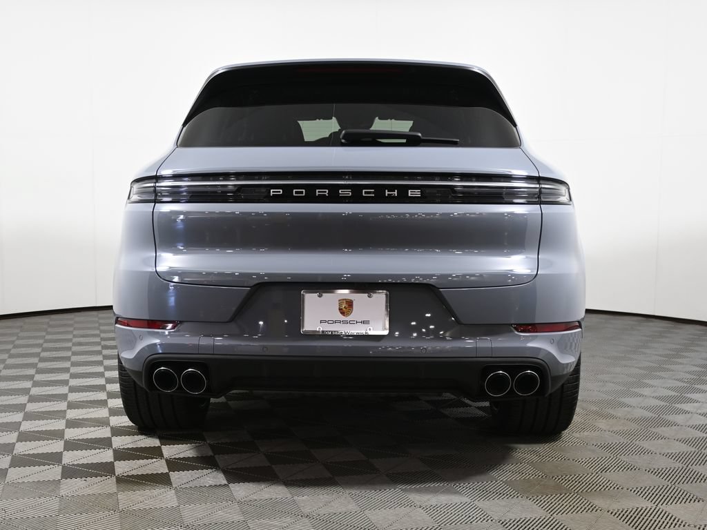 Used 2026 Porsche Cayenne E-Hybrid AWD/4WD image 6