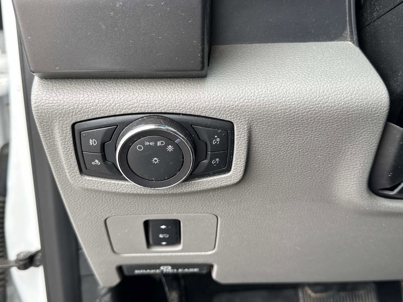 Used 2018 Ford F250 XLT w/ XLT Value Package image 27