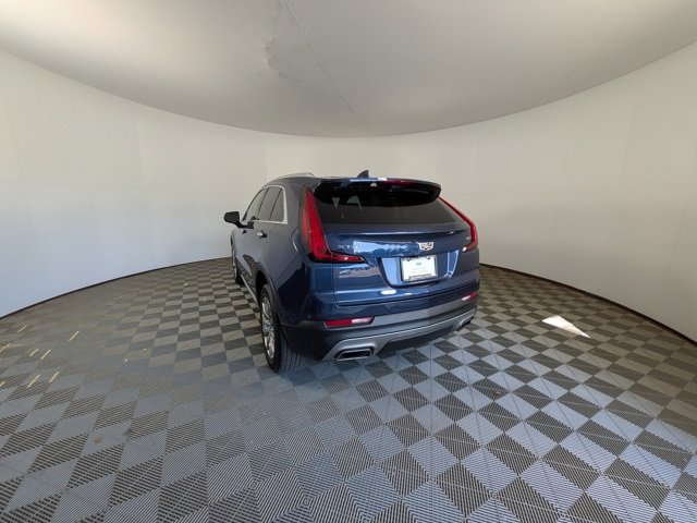 Certified 2022 Cadillac XT4 Premium Luxury w/ Enhanced Visibility Package image 17