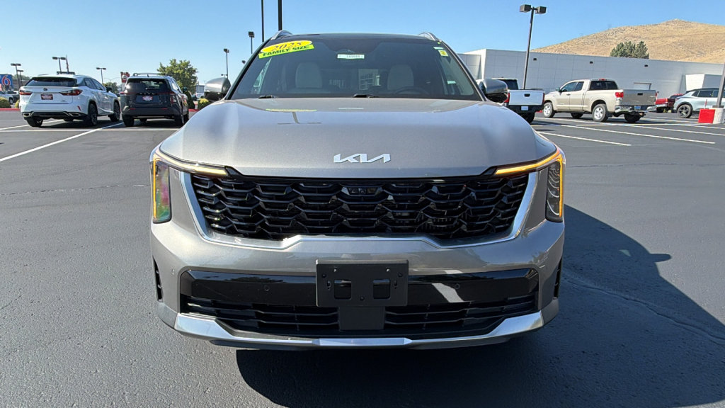 Used 2025 Kia Sorento SX Prestige AWD/4WD image 8