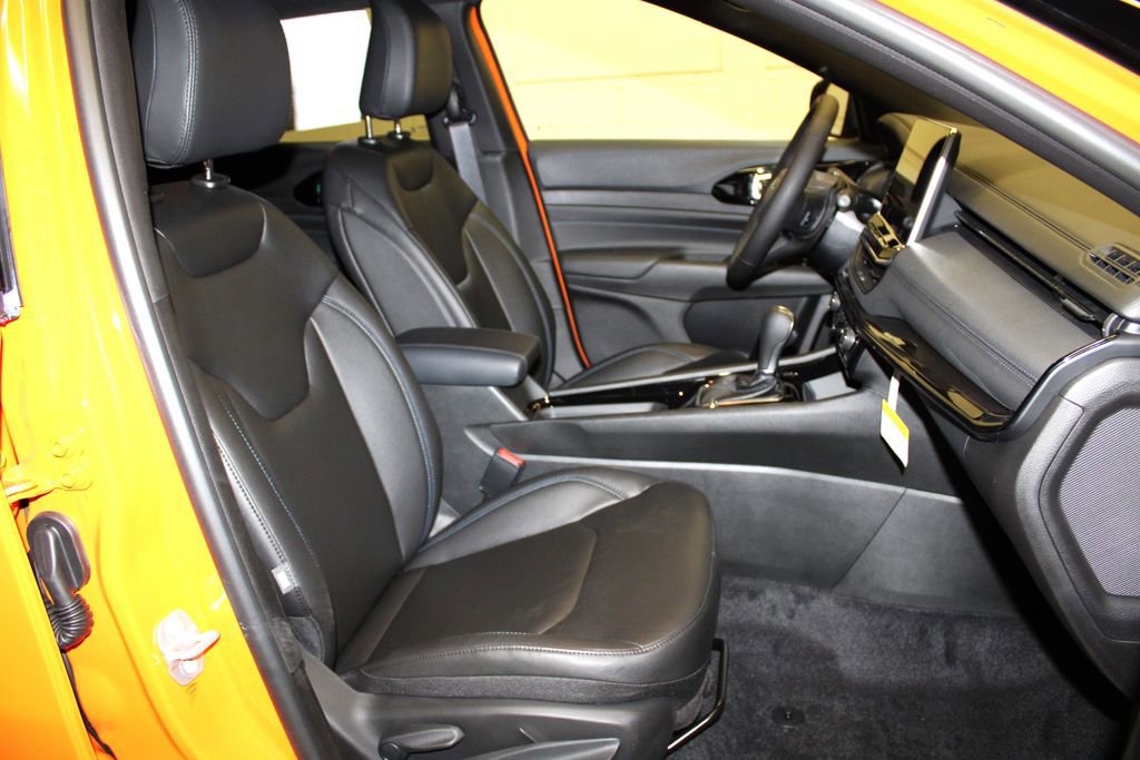 New 2026 Jeep Compass Limited image 28