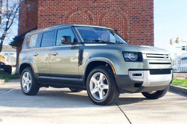 Used 2020 Land Rover Defender 110 SE image 3