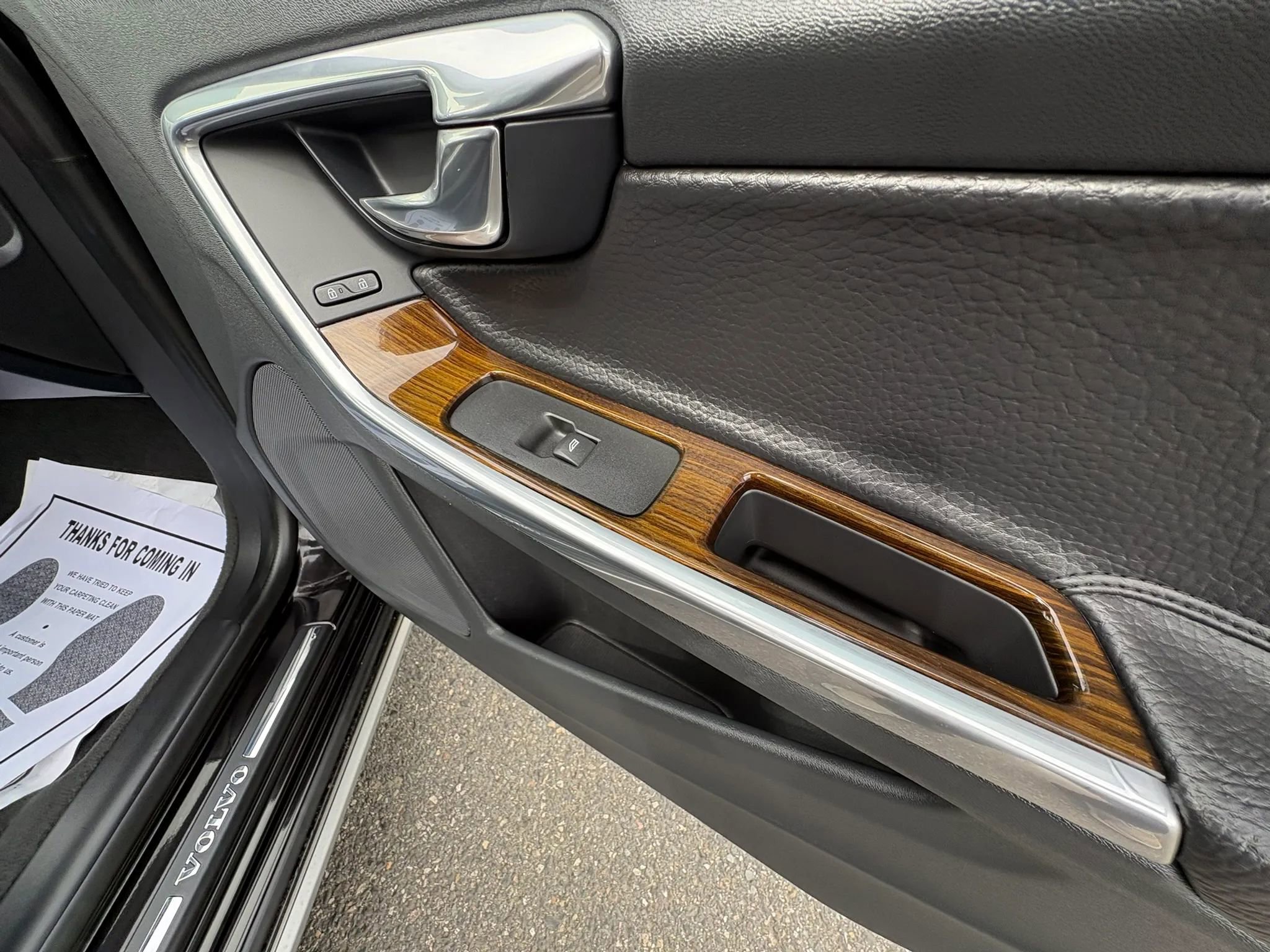 Used 2012 Volvo S60 T5 FWD image 18