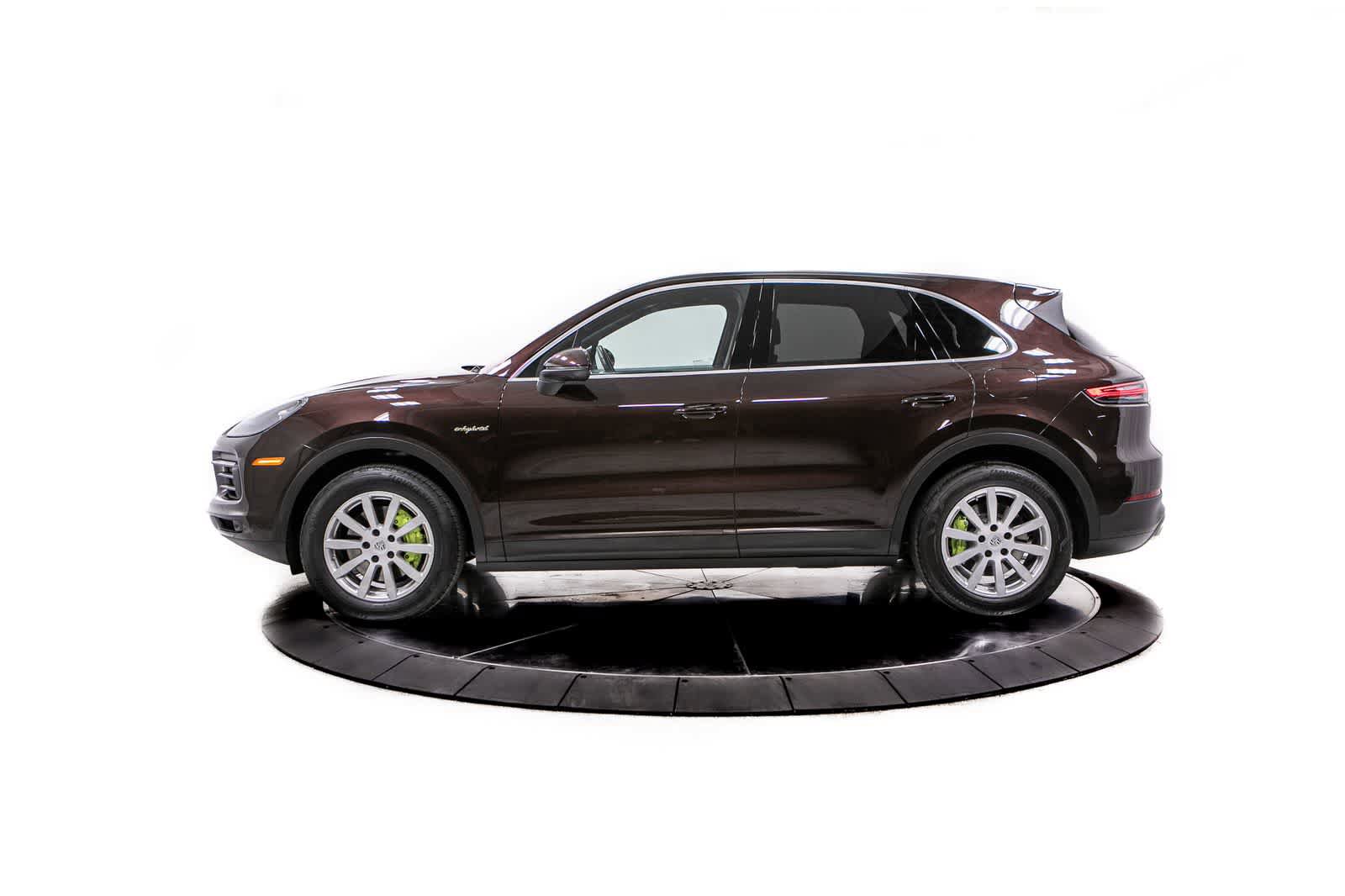 Certified 2023 Porsche Cayenne AWD/4WD video 2