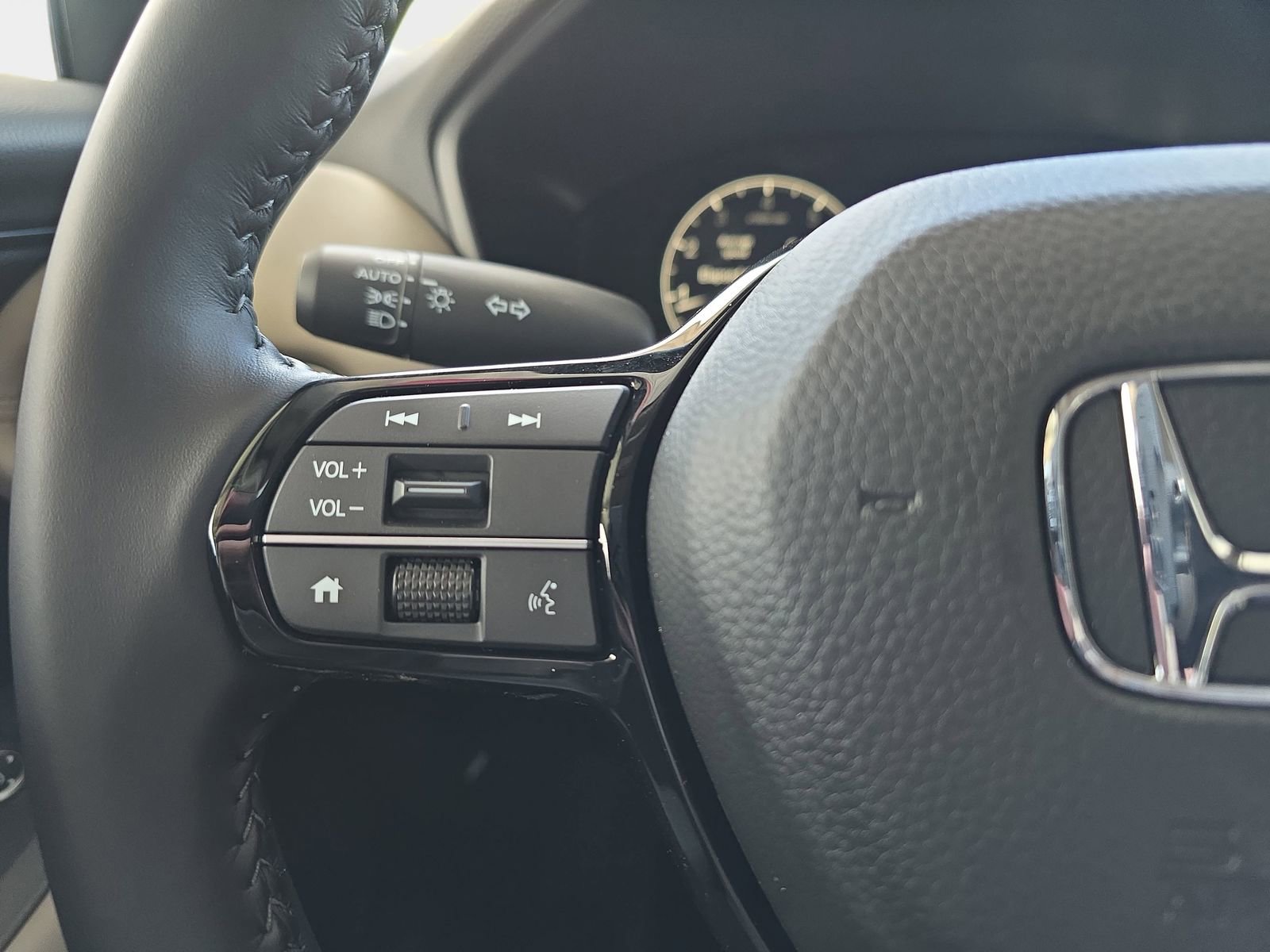New 2027 Honda HR-V EX-L image 16