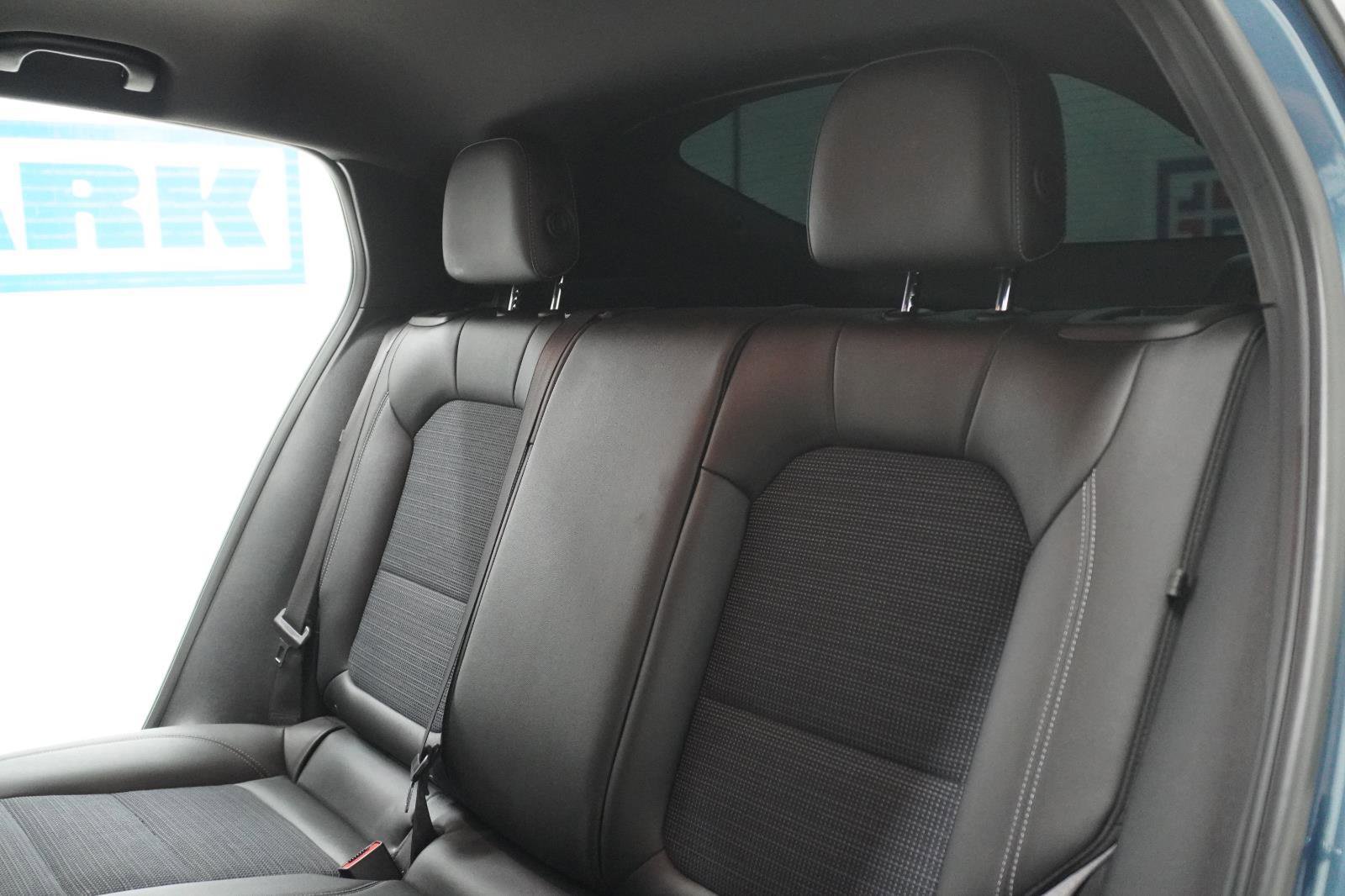 Used 2025 Buick Envista Preferred w/ Convenience I Package FWD image 35