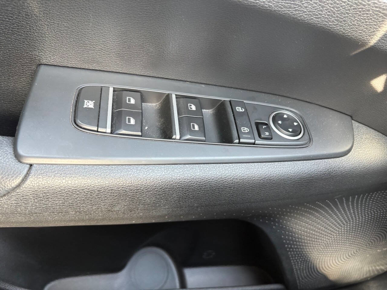 Used 2023 Kia Forte LXS FWD image 12