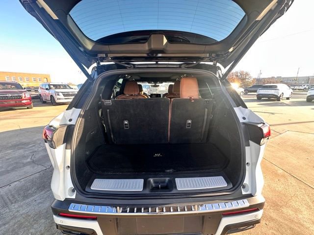 Used 2023 INFINITI QX60 Autograph w/ Cargo Package image 11